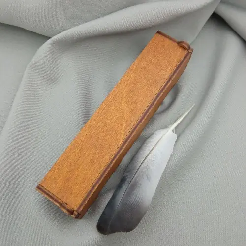 Коробочка деревянная для ручки